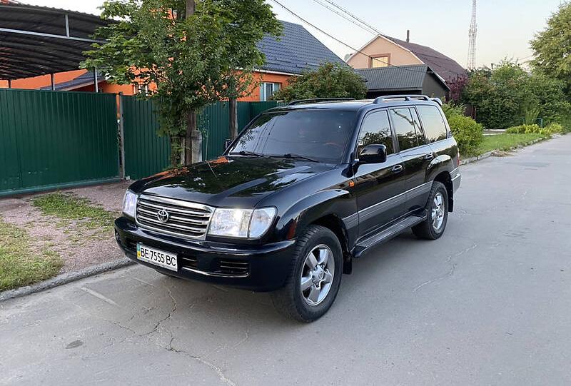 Toyota Land Cruiser 100 2003