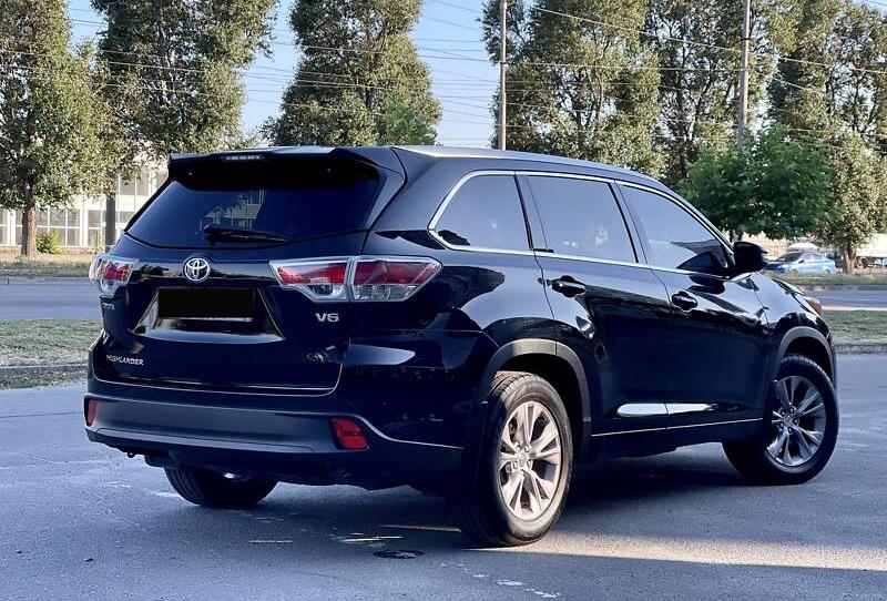 Toyota Highlander PREMIUM 2014