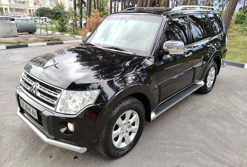Mitsubishi Pajero 2010
