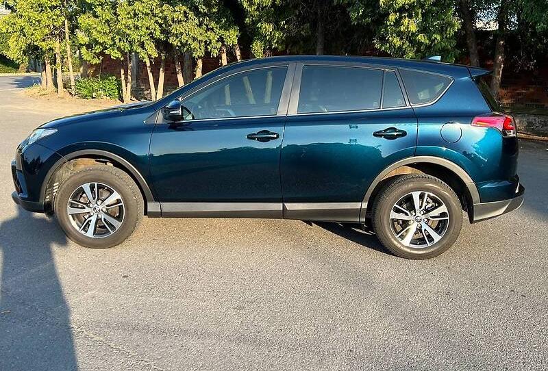 Toyota RAV4 2017