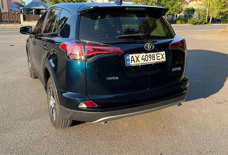 Toyota RAV4 2017