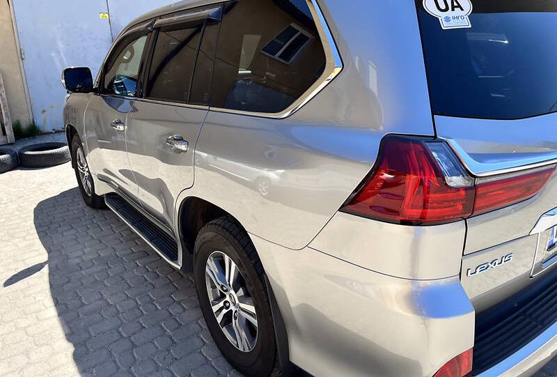 Lexus LX 450 2019