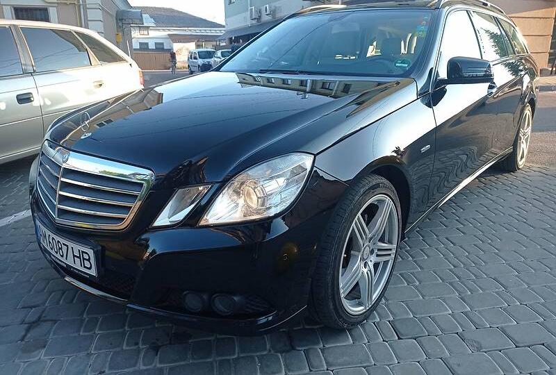 Mercedes-Benz E 200 2010