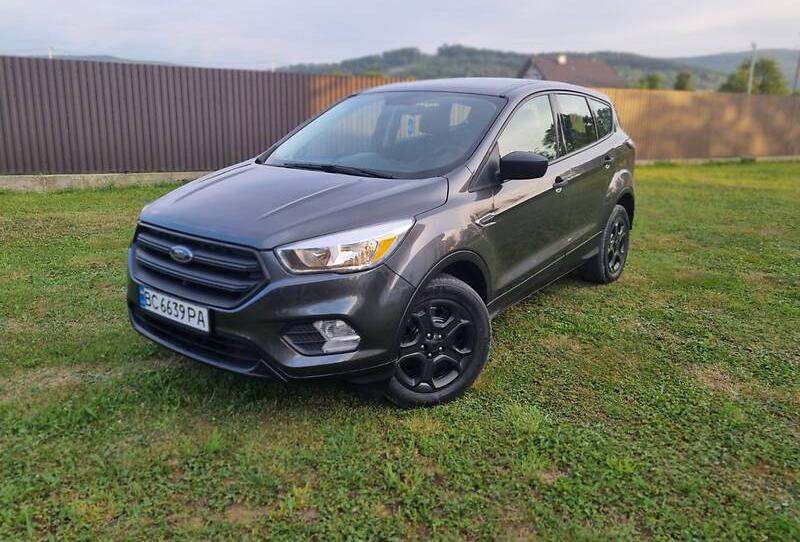 Ford Escape S 2016
