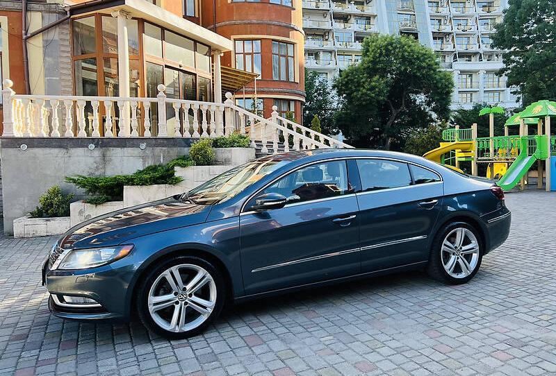 Volkswagen CC Sport 2012