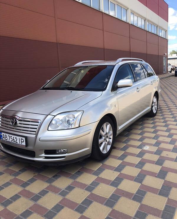 Toyota Avensis 2004