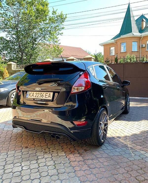 Ford Fiesta ST 2015