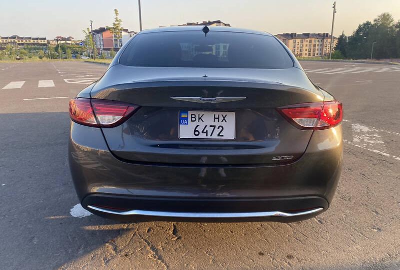 Chrysler 200 2016