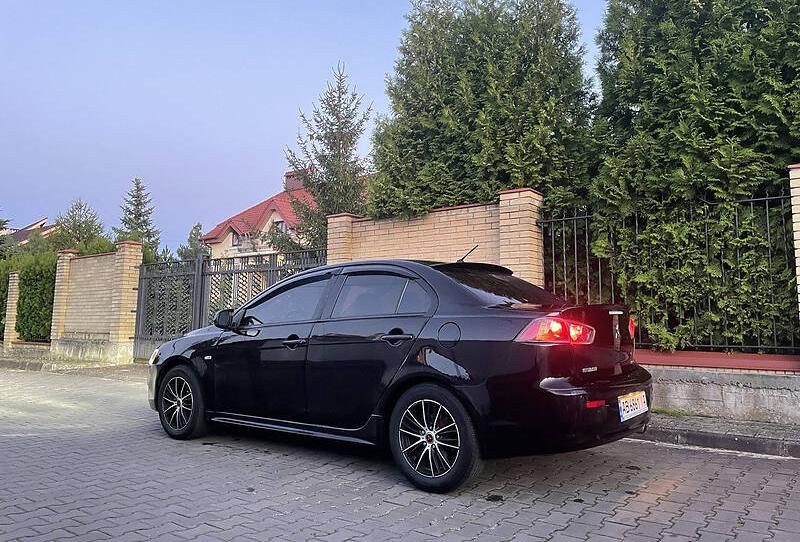 Mitsubishi Lancer X 2010