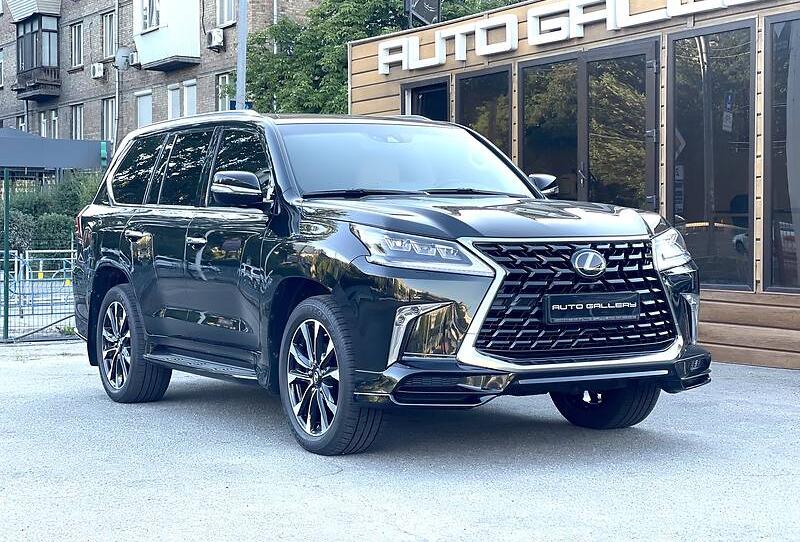 Lexus LX 570 2021