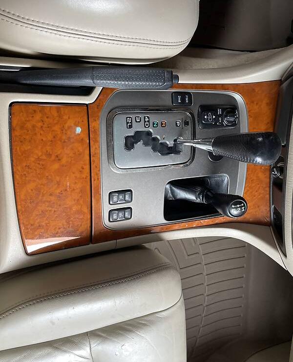 Toyota Land Cruiser 100 2005
