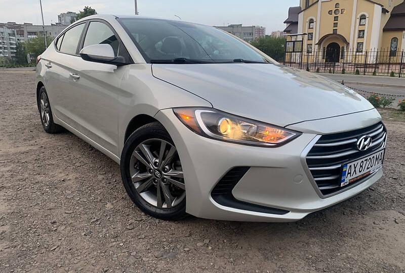 Hyundai Elantra 2018