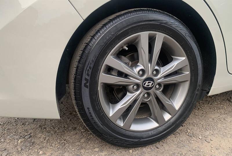 Hyundai Elantra 2018
