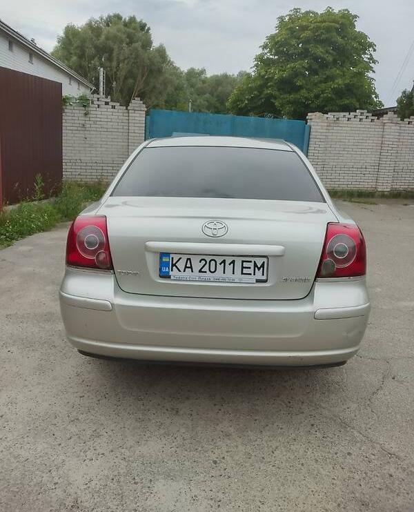 Toyota Avensis 2006