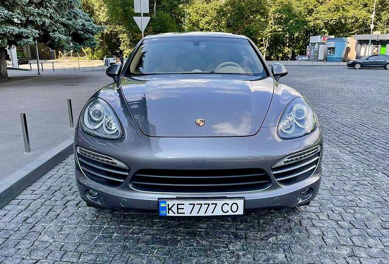 Porsche Cayenne 2012