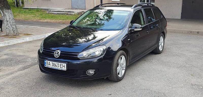 Volkswagen Golf VI  2.0 TDI MATCH 2012