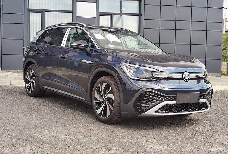 Volkswagen ID.6 Crozz Pure Plus 2022