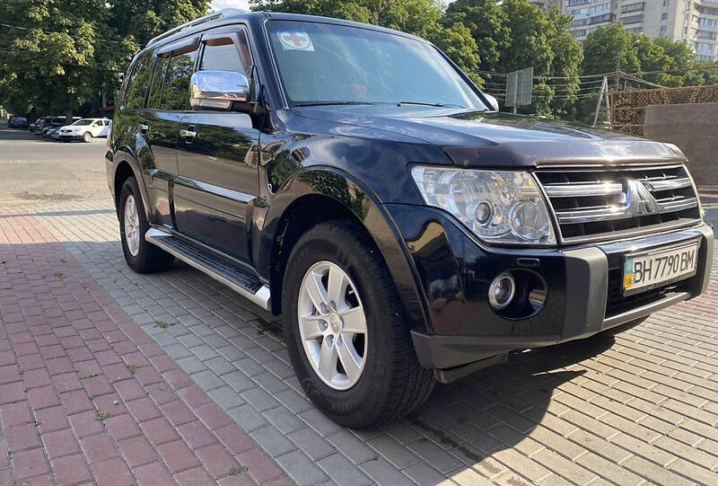 Mitsubishi Pajero Wagon GLS Rockford 2007