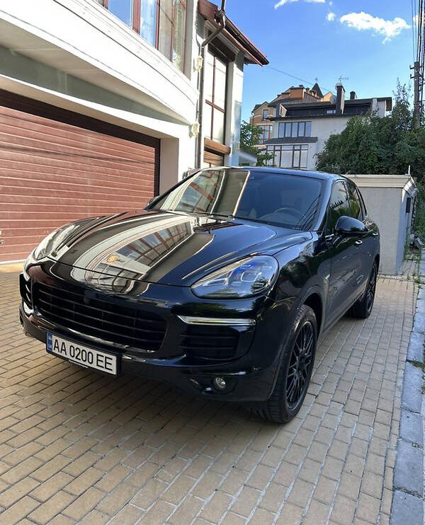 Porsche Cayenne 2016