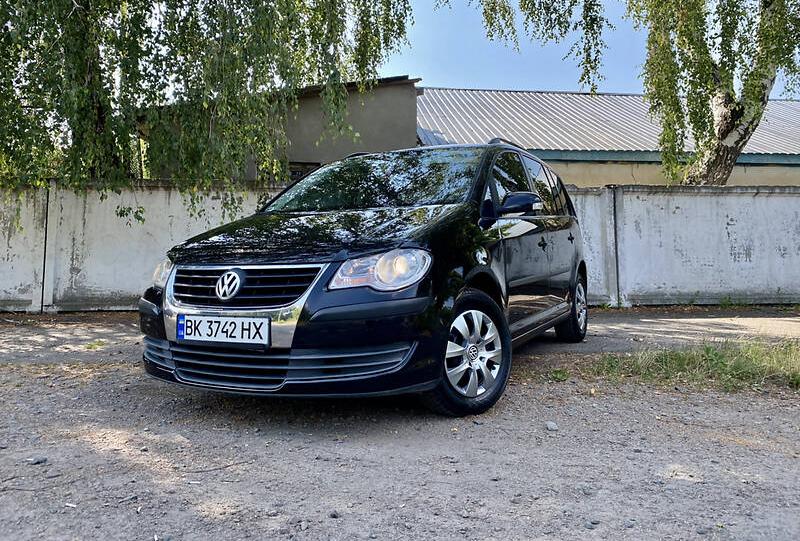 Volkswagen Touran 2008
