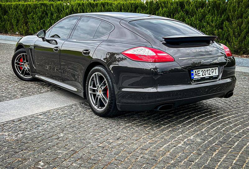 Porsche Panamera 2012