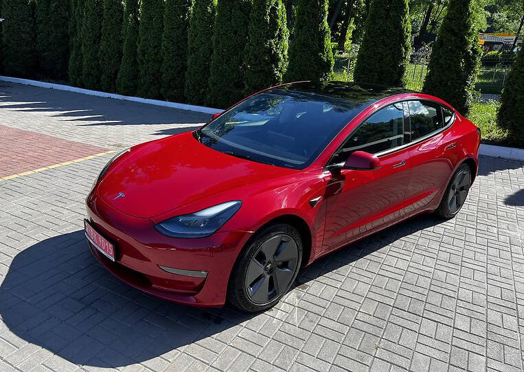 Tesla Model 3 2021