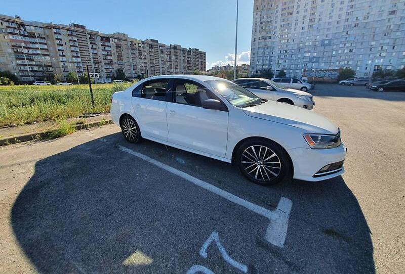 Volkswagen Jetta sport 2016