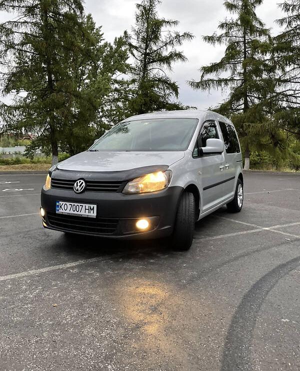 Volkswagen Caddy пасс. 2012