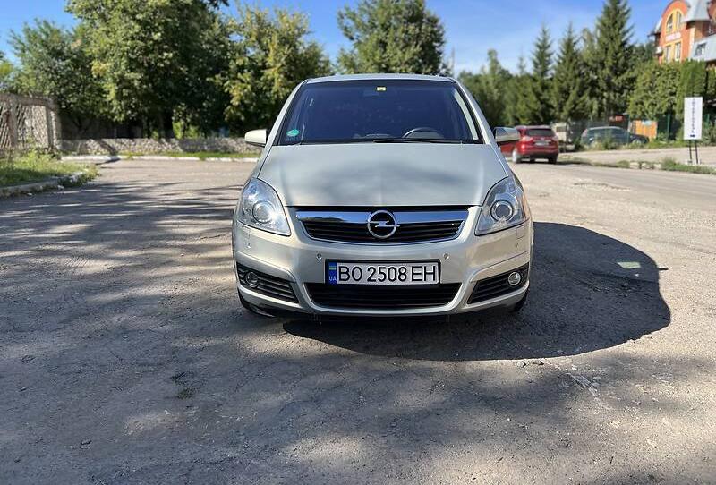Opel Zafira 2005