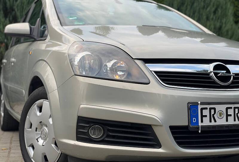 Opel Zafira 2005