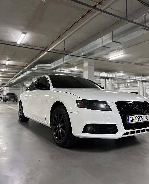 Audi A4 2011