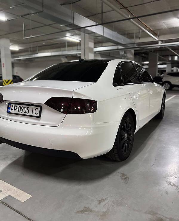Audi A4 2011