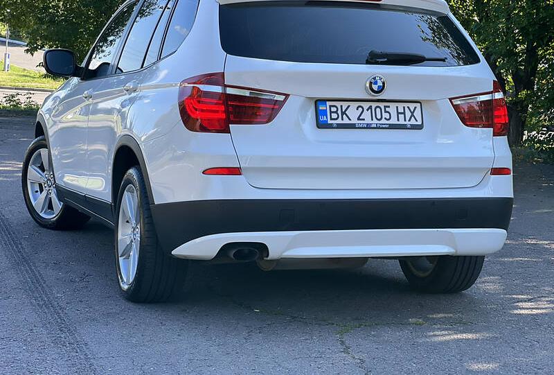 BMW X3 2011