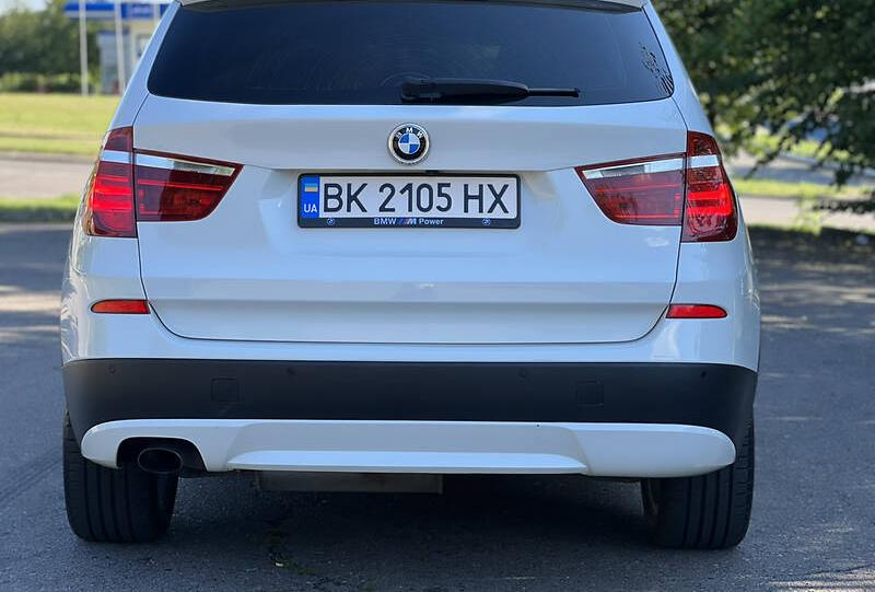 BMW X3 2011