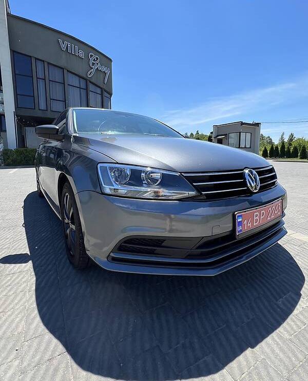 Volkswagen Jetta 2016