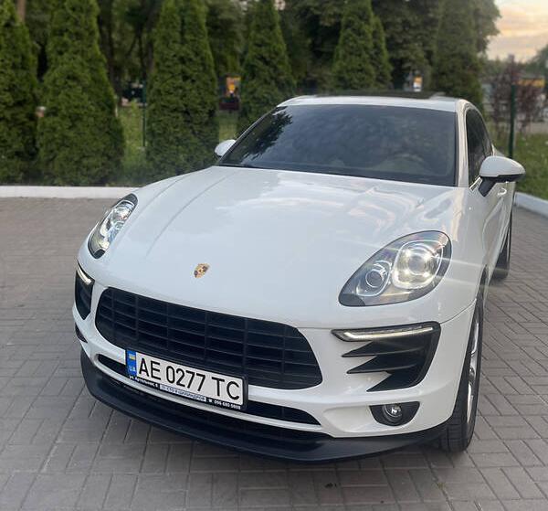 Porsche Macan 2015