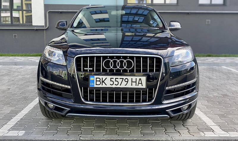 Audi Q7 2011