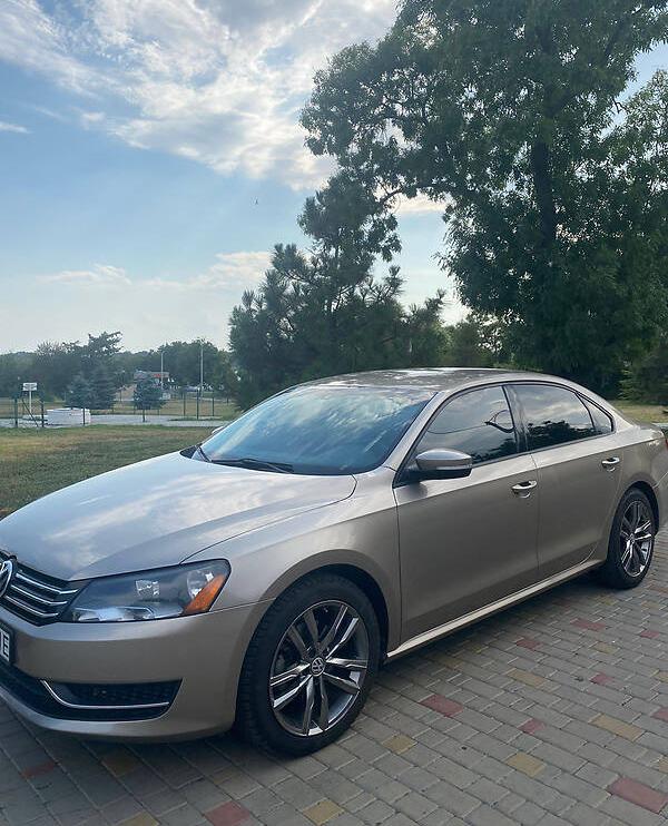 Volkswagen Passat B7 NMS 2014