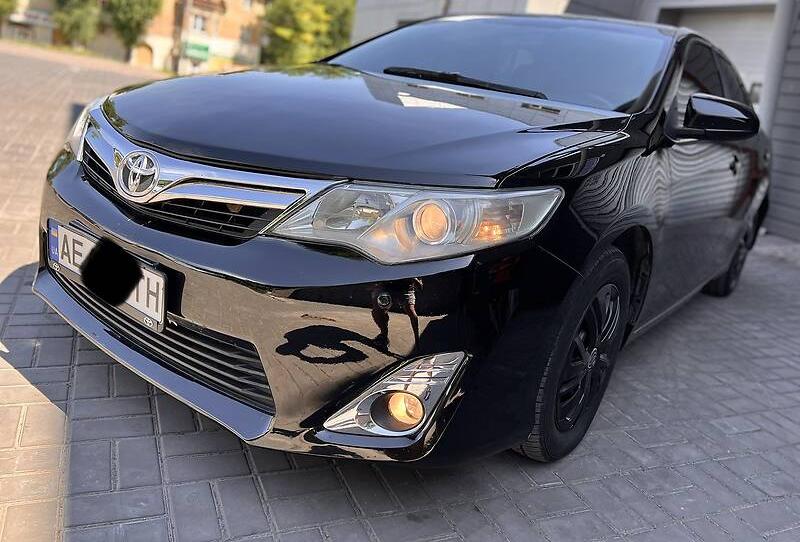 Toyota Camry 2015