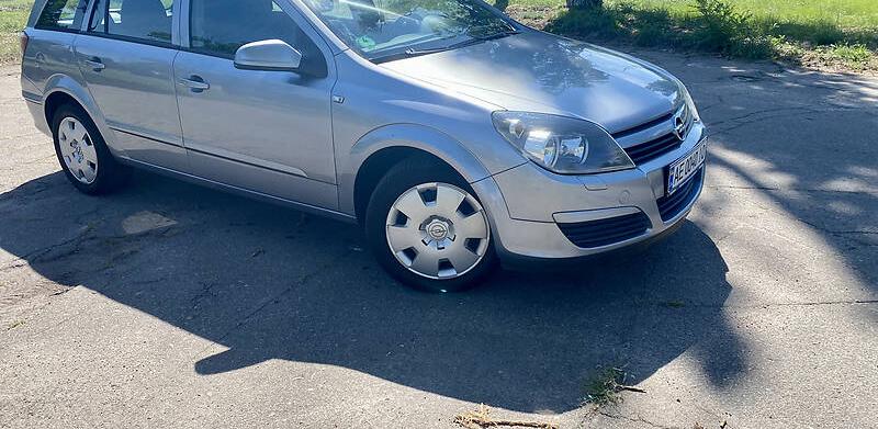 Opel Astra H 217000 2005