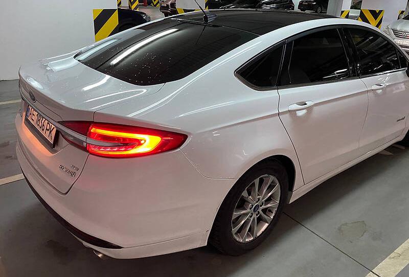 Ford Fusion 2016
