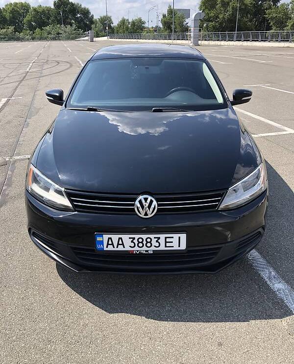 Volkswagen Jetta SE 2011