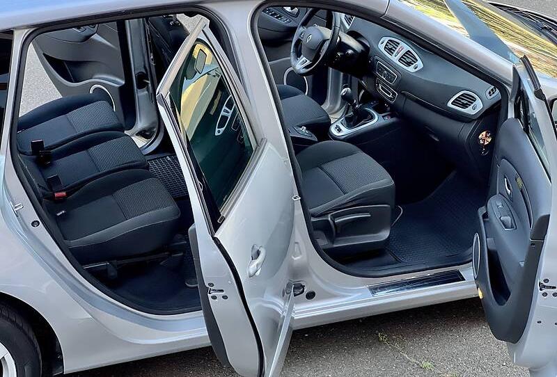 Renault Scenic 2010