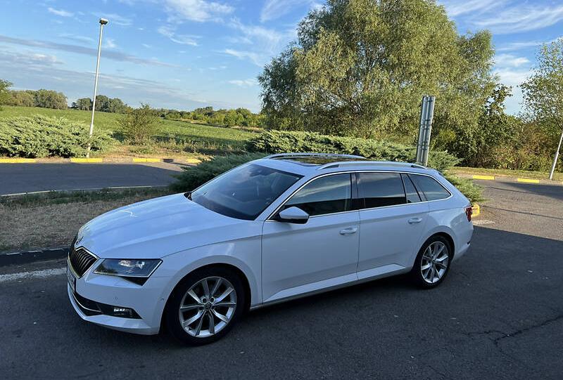 Skoda Superb 2016
