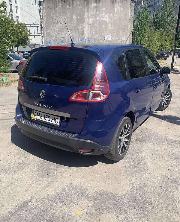 Renault Scenic 2011