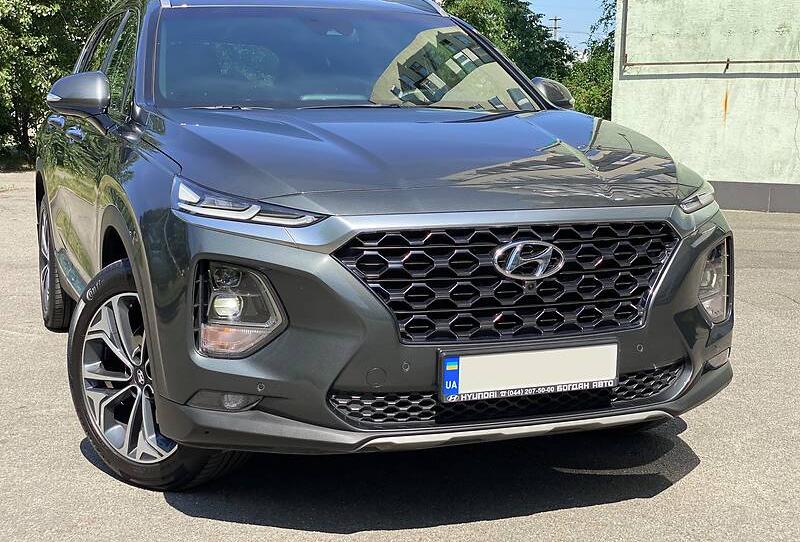 Hyundai Santa FE Brown Edition 2020