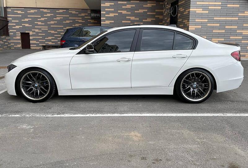 BMW 328 2013