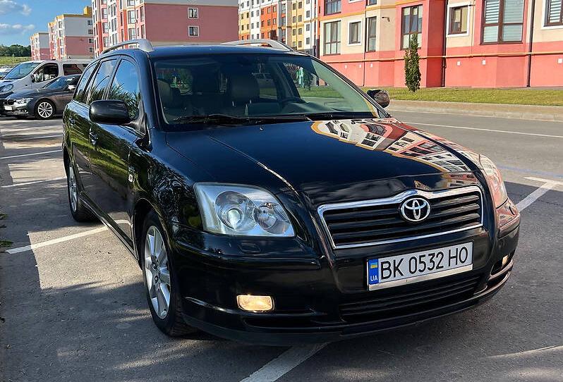 Toyota Avensis 2005