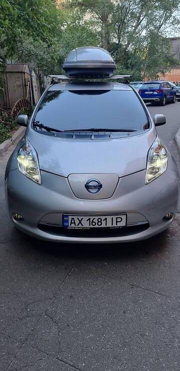 Nissan Leaf 2012
