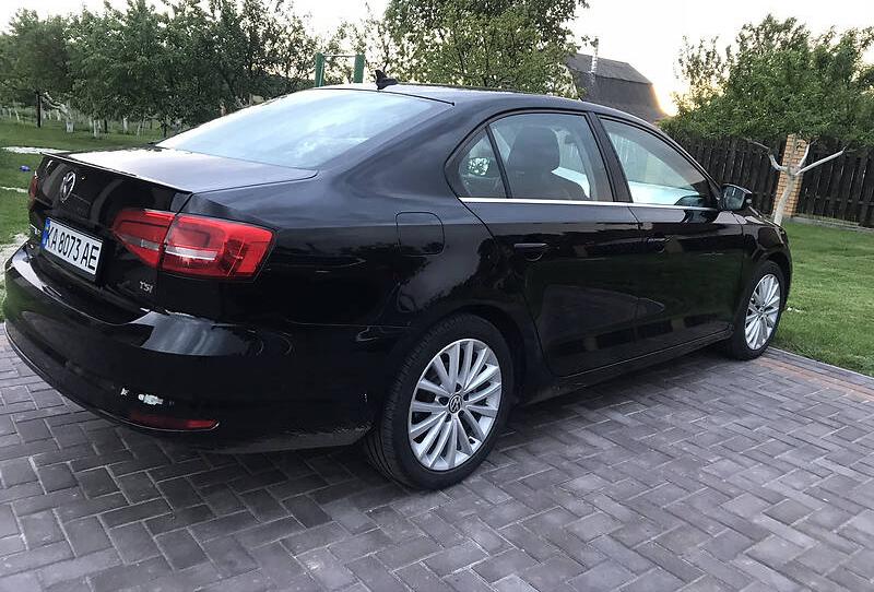 Volkswagen Jetta Premium 2014